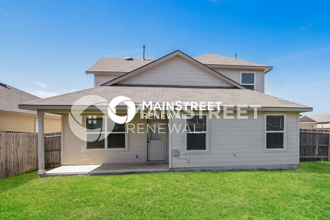 Building Photo - 4 Bedroom Pet-Friendly Home in SAINT HEDWI...