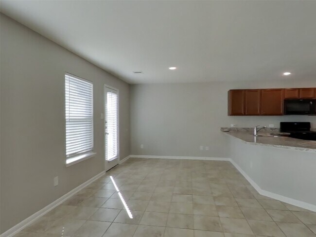 Building Photo - 5342 Castle Discordia St