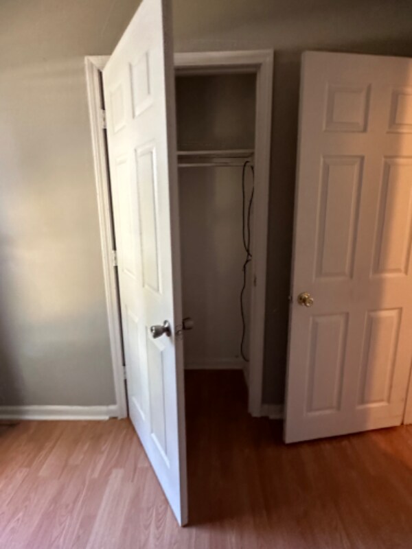 Building Photo - 346 S Skyline Dr