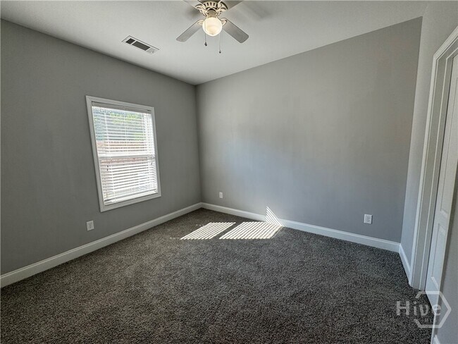 Building Photo - 1270 Binghampton Cir