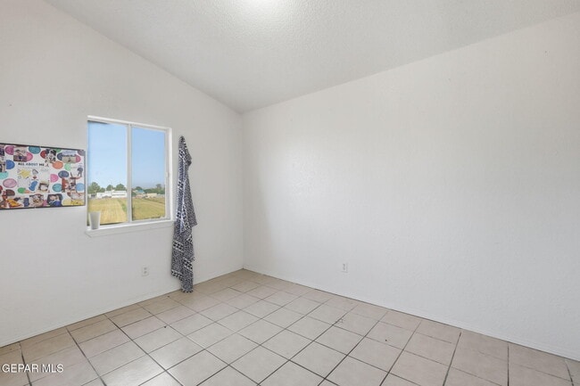 Building Photo - 13113 Violeta Ln
