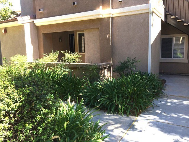 Primary Photo - 41410 Juniper St