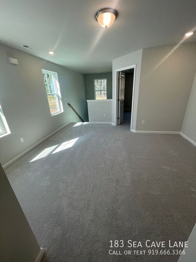 Building Photo - 183 Sea Cave Ln