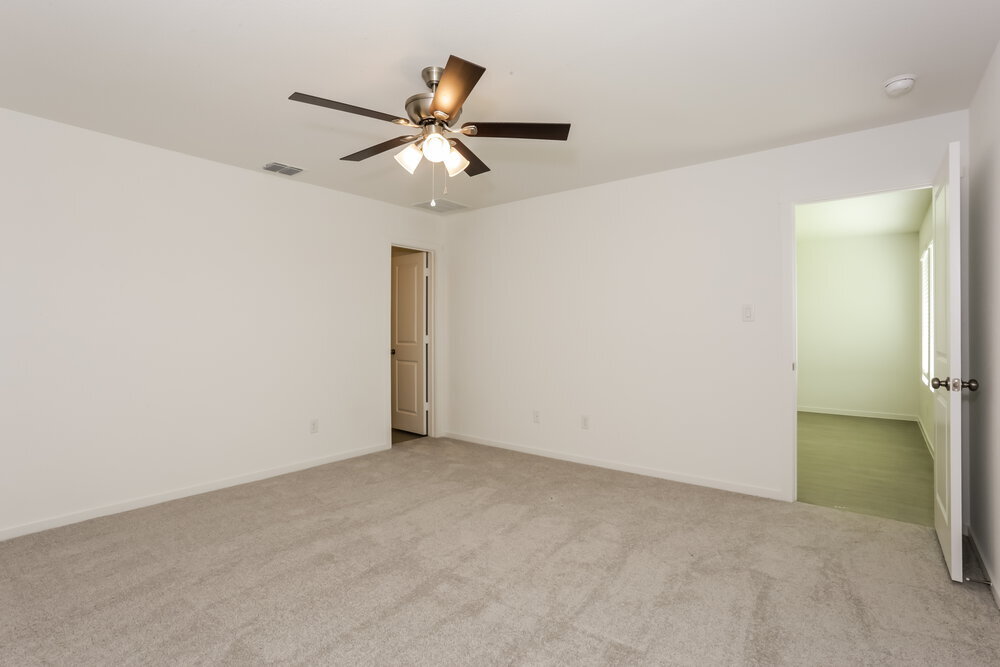 Building Photo - 1725 Crossbill St