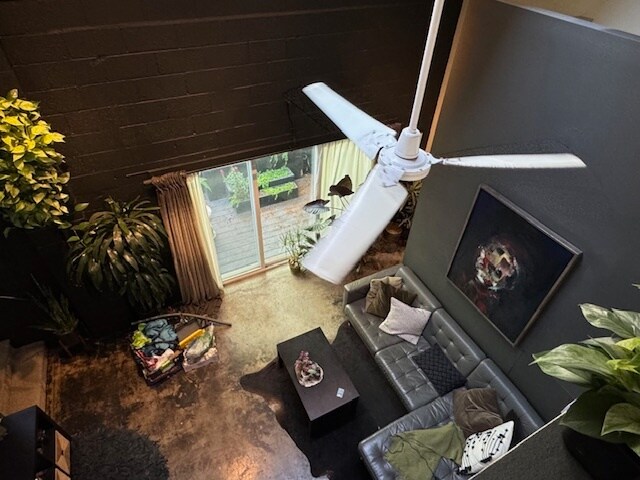 Building Photo - 440 W 900 S