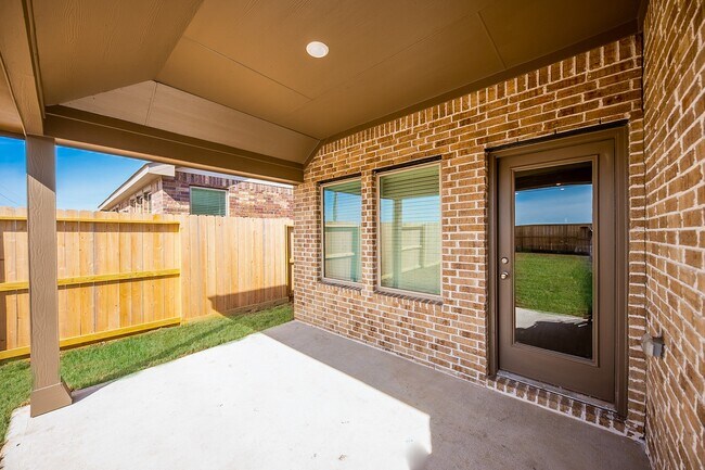Building Photo - 30327 Centipede Grv Ln