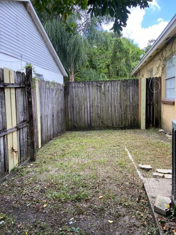 Building Photo - 1503 E 97th Ave