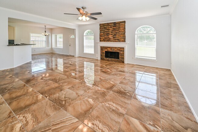 Building Photo - 11125 31st Ave N