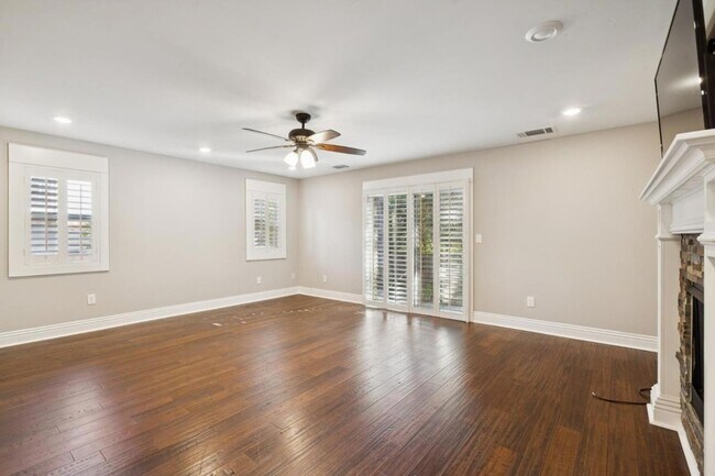 Building Photo - 2081 Buttner Rd