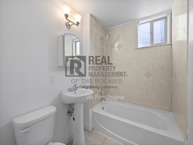 Building Photo - 1116 Alford St