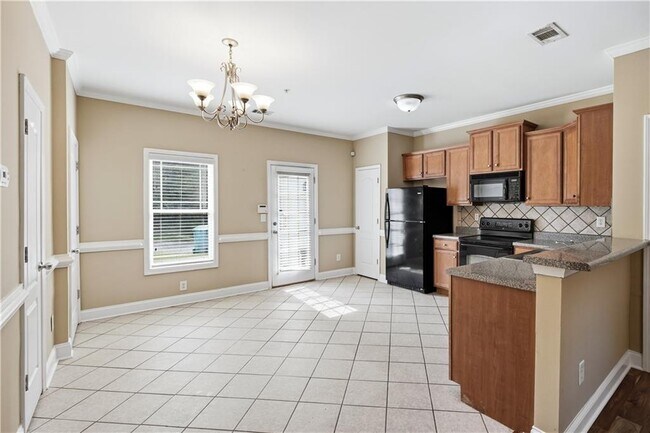 Building Photo - 211 Oconee River Cir