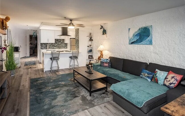 Building Photo - The beach home you have been dreaming of! ...