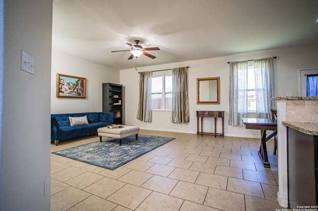 Building Photo - 7715 Watersedge Cove
