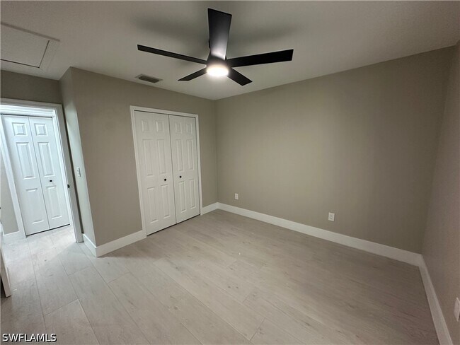Building Photo - 9155 Seville Rd