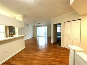 Building Photo - North Bay Road, Sunny Isles Beach, FL 33160 - 3 BR 2 BA condo