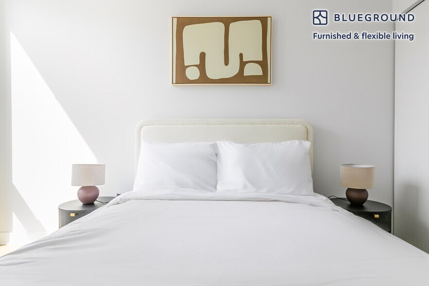 Building Photo - 201 N Garland Ct