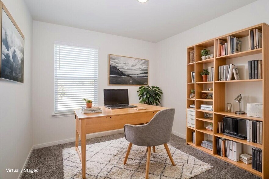 Building Photo - 204 Marsh Ln