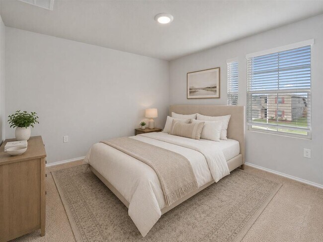 Building Photo - 6112 Montrelia Dr