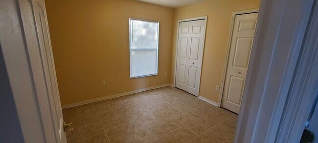 Building Photo - Single Family Home in Village 3 Poinciana
