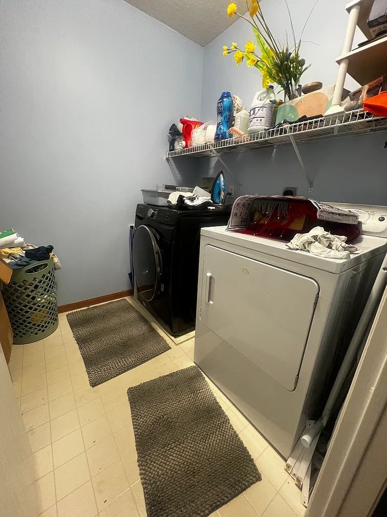 Laundry, Newer washer - 13196 Spencer Sweet Pea Ln