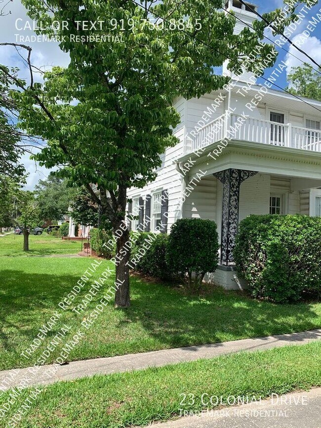Building Photo - 23 Colonial Dr