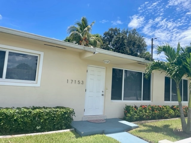 Building Photo - 17153 NE 3rd Ct