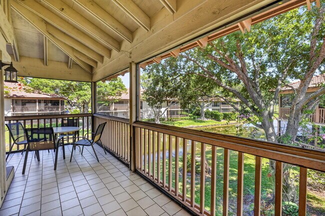 Building Photo - 368 Brackenwood Cir