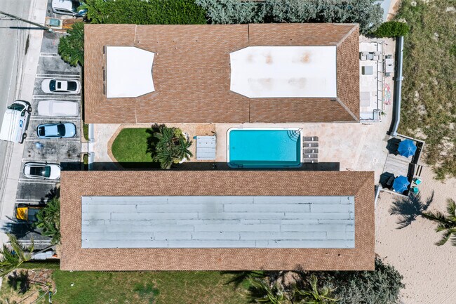 Building Photo - 604 N Ocean Blvd