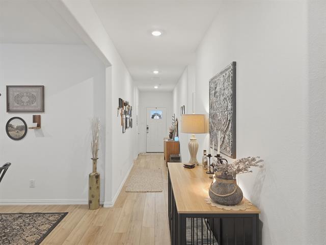 Building Photo - 1100 Flameleaf Dr