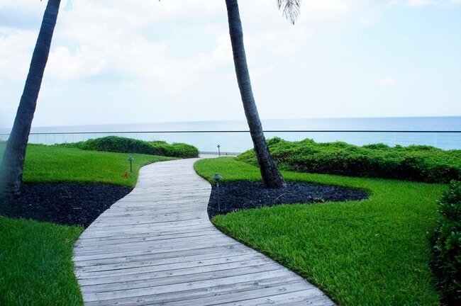 Building Photo - 5070 N Ocean Dr