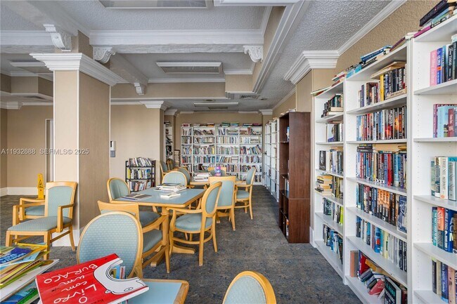 Building Photo - 18051 Biscayne Blvd