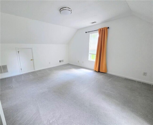 Building Photo - 3060 Glen Wallace Dr