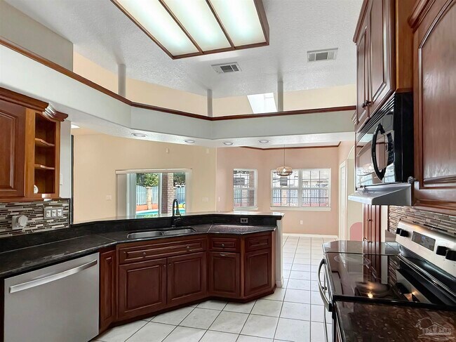 Building Photo - 2983 Shearwater Dr