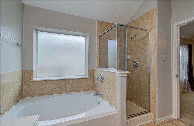 Building Photo - 5003 Riverbridge Ct