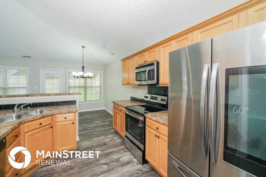 Building Photo - 8814 Eli Dr