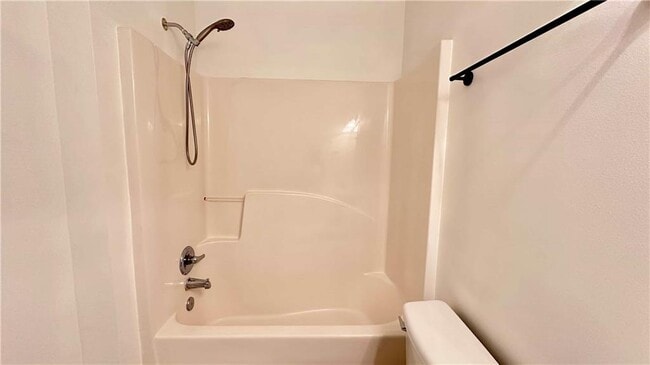 Building Photo - 6243 Shoreview Cir