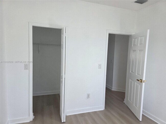 Building Photo - 16643 SW 80th Terrace