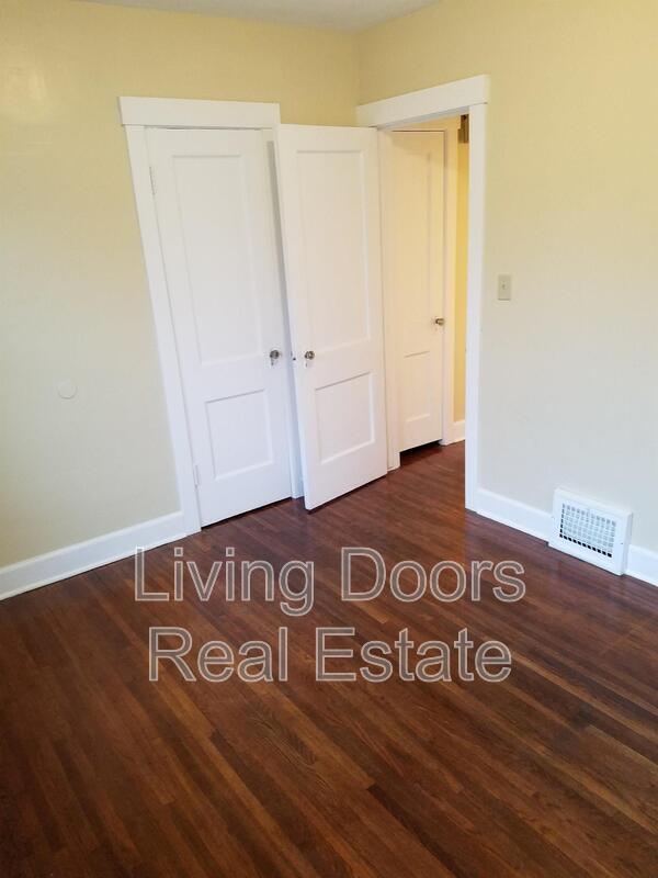 Building Photo - 1548 S 25th St