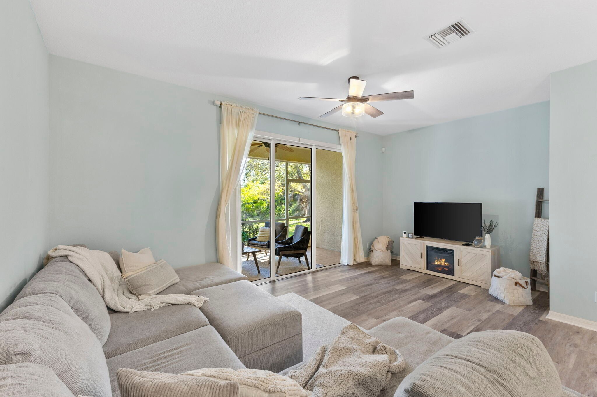 Building Photo - 1265 Jonah Dr