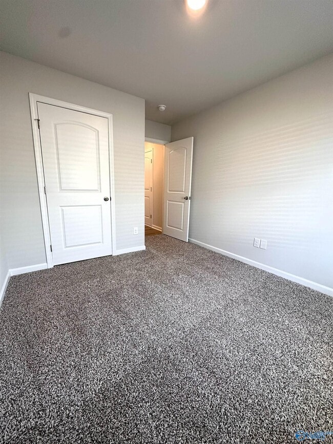 Building Photo - 205 Chubbs Ln