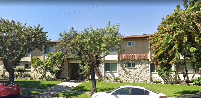 Building Photo - 13707 Van Ness Ave.