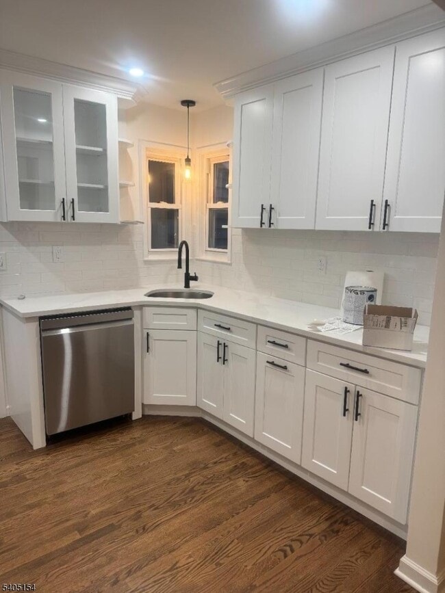 Building Photo - 631 Grant Terrace