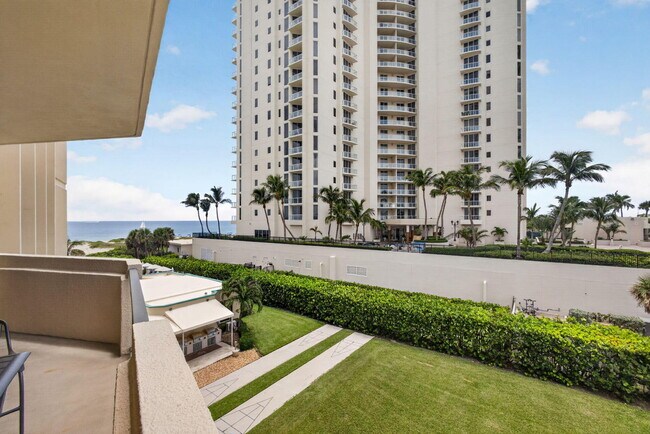 Building Photo - 2800 N Ocean Dr