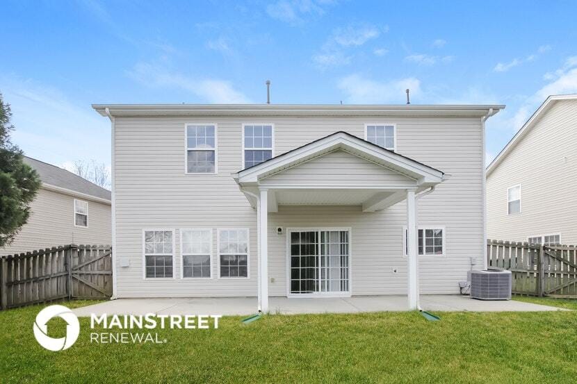 Building Photo - 12930 Tahoe Dr