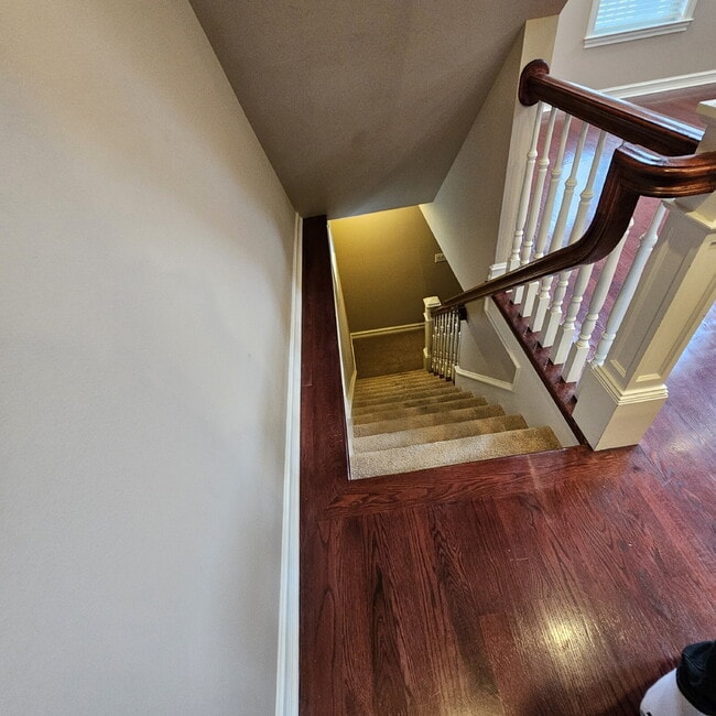 Building Photo - 3 Bedroom, 2.5 Bath Townhome Near Lake St. Clair with Finished Basement, Attached Oversized 2 Car...