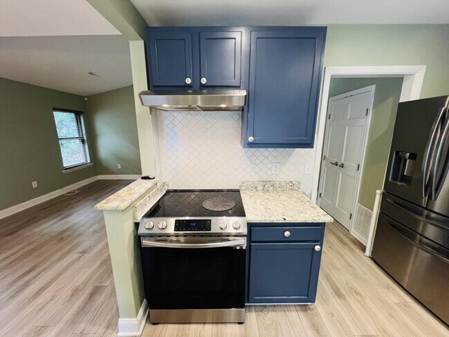 Building Photo - 1002 Timber Creek Dr