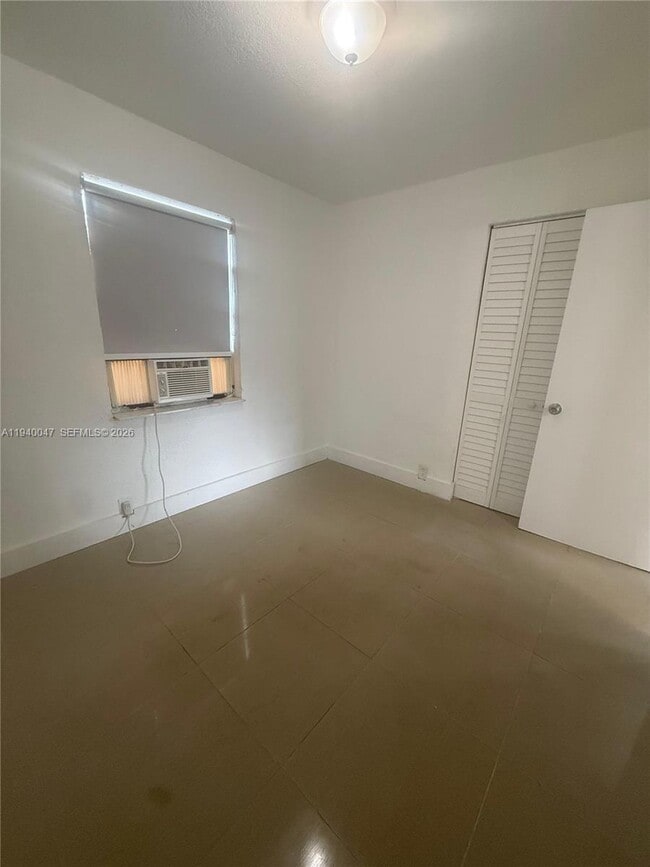 Building Photo - 1987 NW 155th St