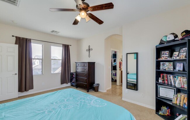 Building Photo - 14586 W Port Au Prince Ln