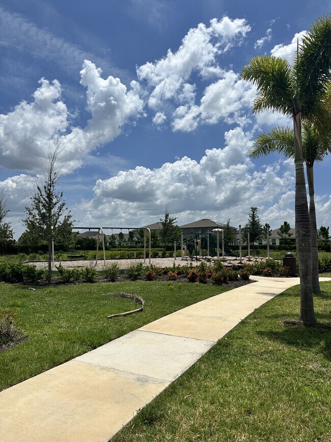 Building Photo - 17524 Cantarina Cove