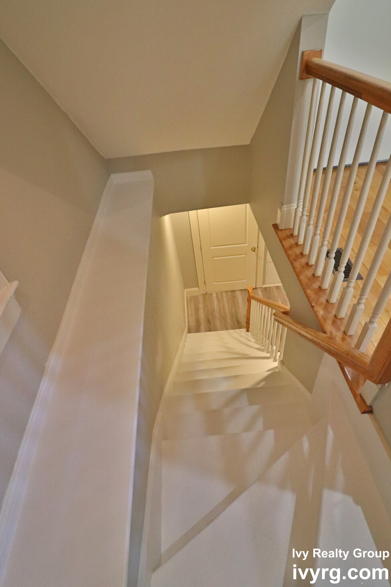 Building Photo - 358 Dorchester St